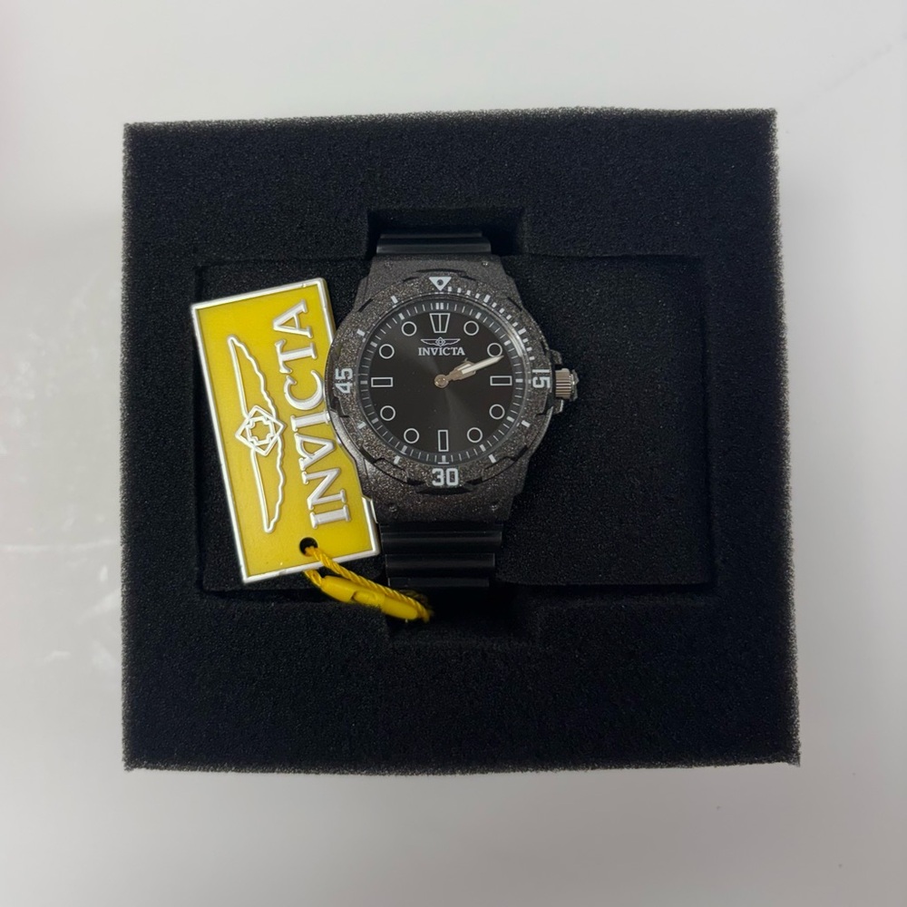 Invicta Black and Silver Dive Watch